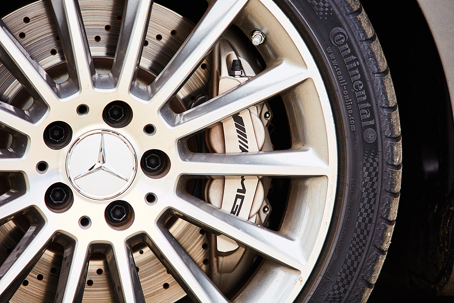 Buying Used Mercedes Parts
